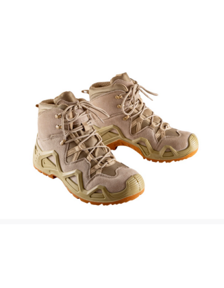 Outdoor hiking shoes